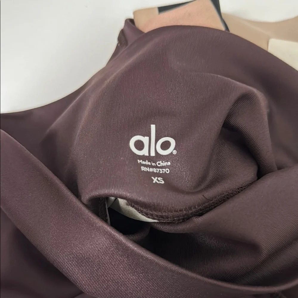 Alo Yoga high waist airbrush capri leggings